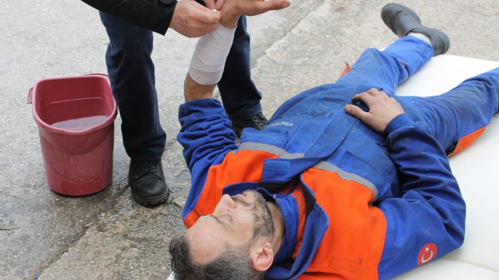 Estabilidade Após Acidente de Trabalho: Entenda Seus Direitos Estabilidade após acidente de trabalho: conheça os direitos e proteções. Dra Marília Bazzan está aqui para ajudar a garantir seus direitos.