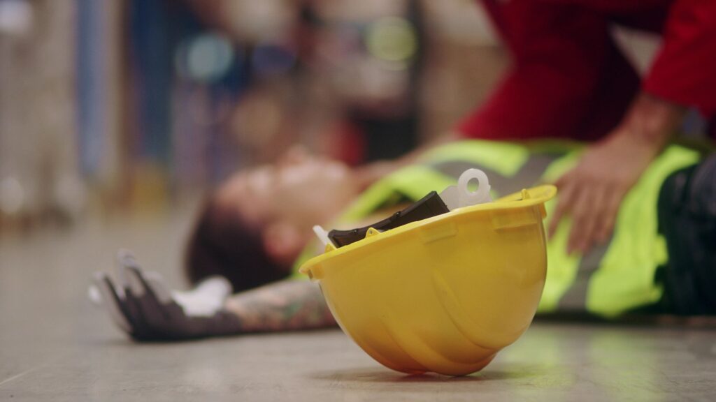 Acidente de Trabalho em Serviço Externo: Há Direito? Acidente de trabalho em serviço externo: descubra seus direitos e como proceder em caso de acidentes. Dra Marília Bazzan pode ajudar!