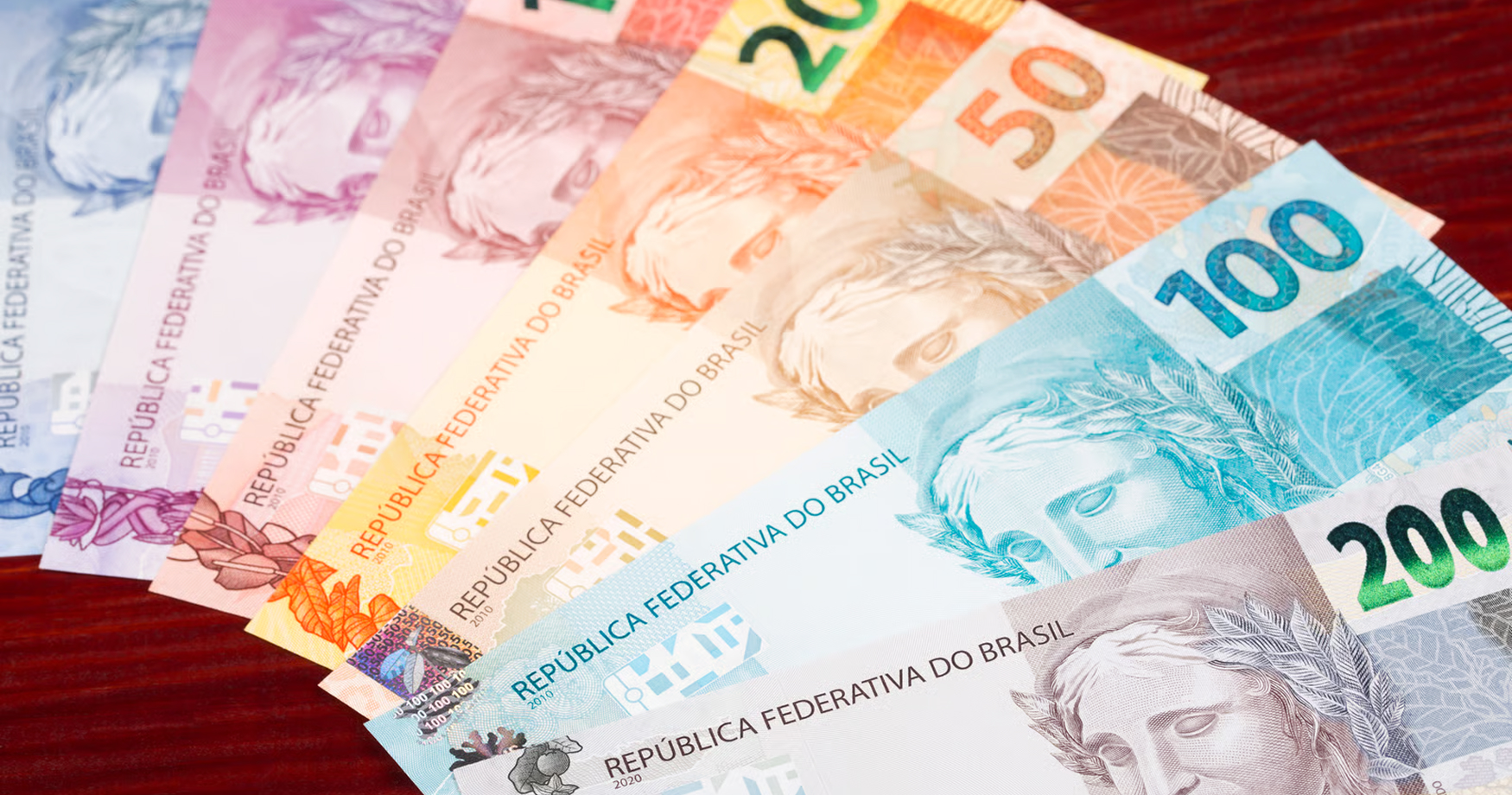 Dra Marília Bazzan | Advocacia para Empregados