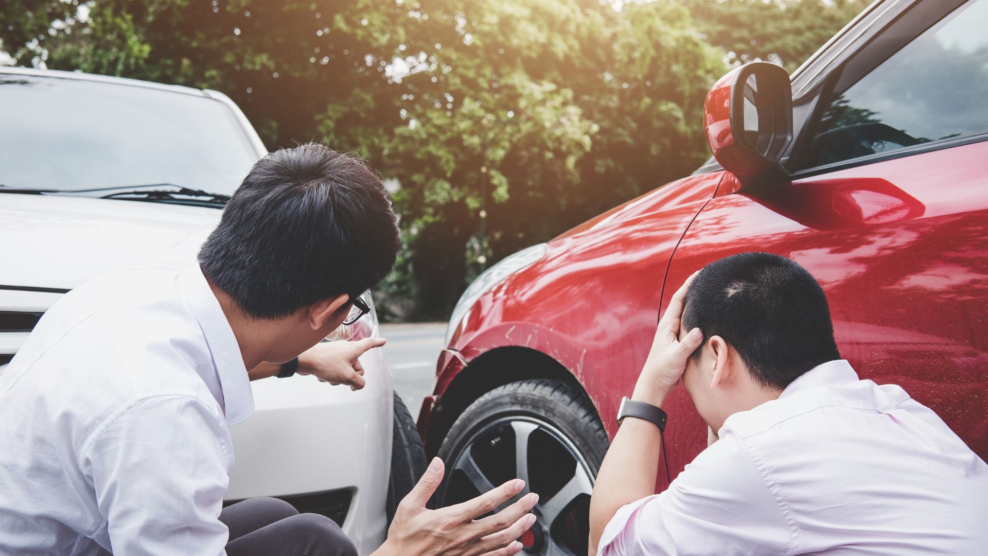 Demissão após acidente como motorista? Entenda seus direitos e saiba como agir com a ajuda da Dra Marília Bazzan.